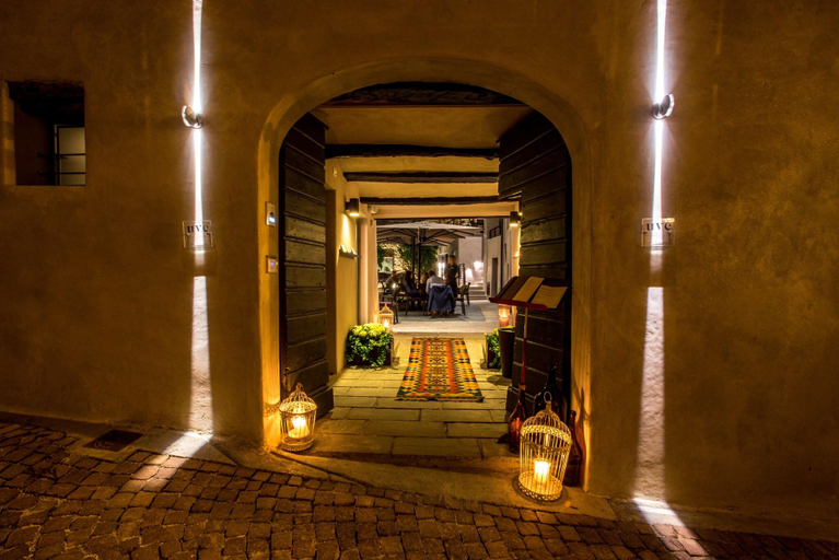 Public Area 3, Uve Rooms Wine Bar, Cuneo