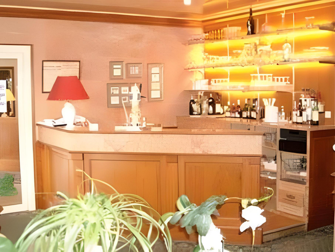 Food & Drinks 5, Logis Hotel Restaurant Le Gue Du Holme, Manche