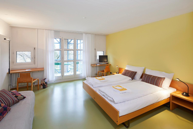 Bedroom, Seminarhotel Romerohaus, Luzern