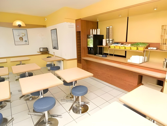 Food & Drinks 4, ibis budget Saint-Brieuc Yffiniac, Côtes-d'Armor