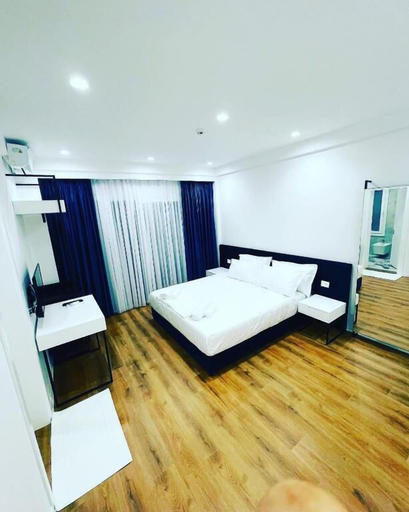 Bedroom 2, Sea & Lake View Villa, Sarandës