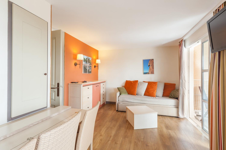 Bedroom 3, Village Pierre & Vacances - Cap Esterel - Saint Raphael Village, Var