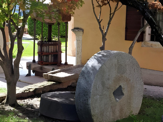 Others 5, Residence La Filanda, Verona