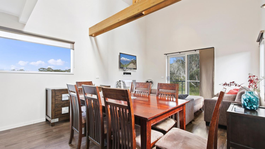 Dining Room 8