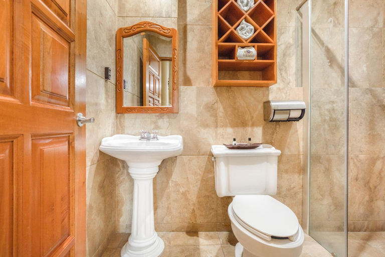 Bathroom 4, Hotel Boutique Casa Garay, Del Centro