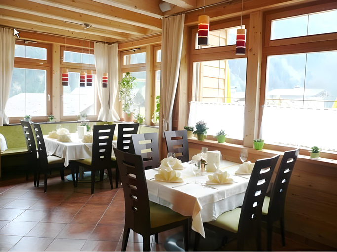 Food & Drinks 4, Der Ortnerhof - Hotel & Reiterhof, Lienz