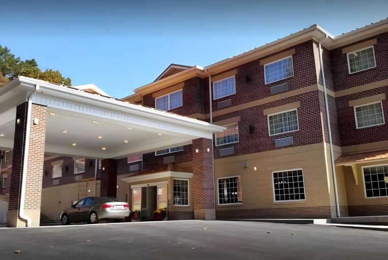 Exterior & Views 2, Wingate by Wyndham Elkins, Randolph