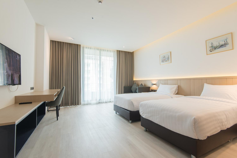 Bedroom 13