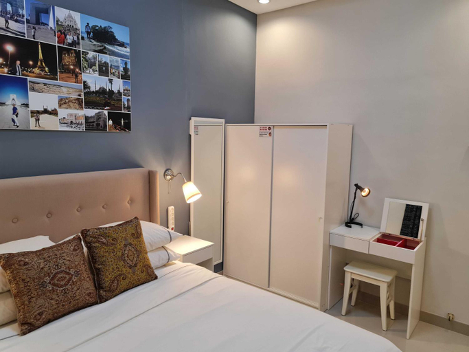 Bedroom 14