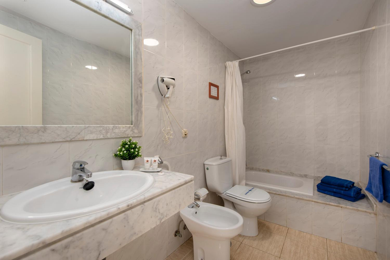 Bathroom 4, Rocas Blancas, Las Palmas