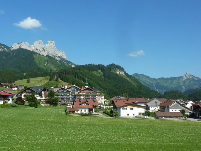 Others 5, Tyroler Hof, Reutte