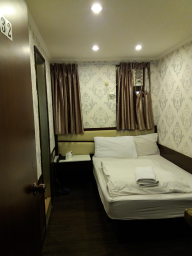 Bedroom 9