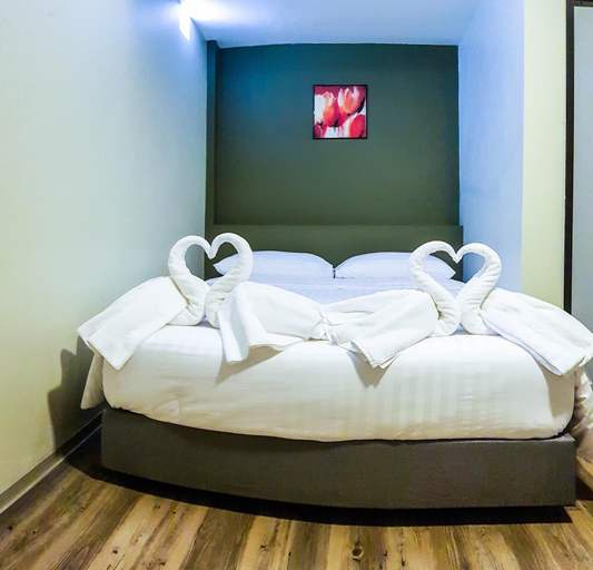 Bedroom 13