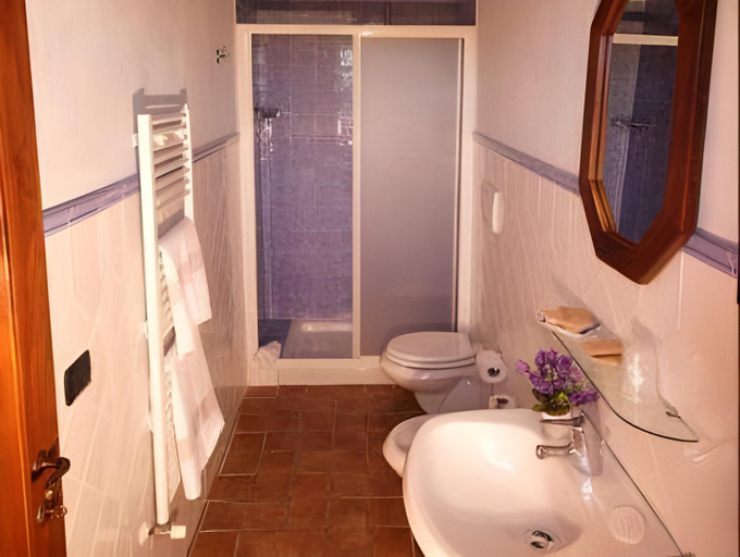Bathroom 4, Antico Borgo il Cardino, Siena