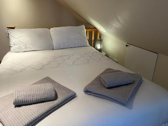 Bedroom 2, Two Storey Annex, Cambridgeshire