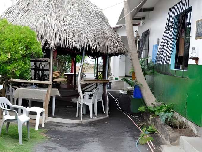 Food & Drinks 2, Posada del Caminante, Isabela
