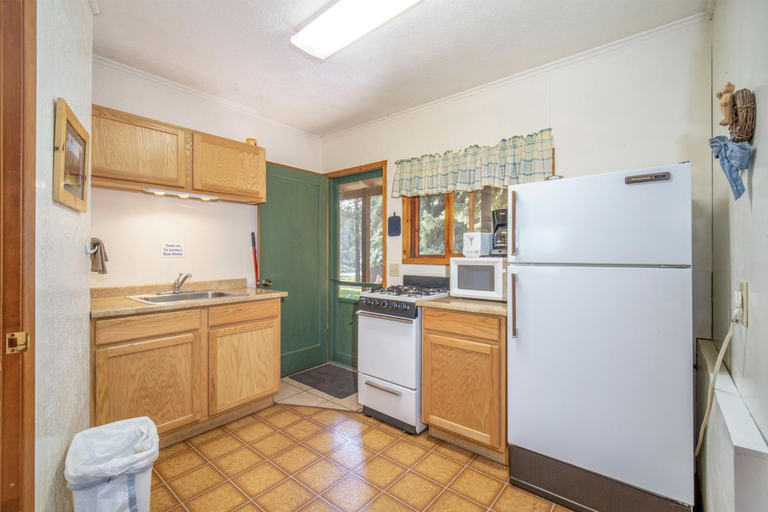 Others 5, Bear Paw Lodge & Vacation Homes, La Plata