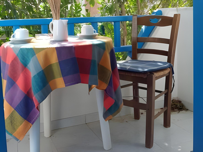 Others 5, Studios Matina, South Aegean