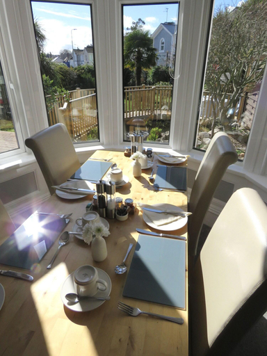 Food & Drinks 5, Bentley Lodge Silver Award, Torbay
