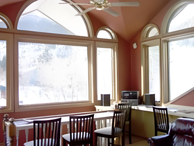 Others 5, Black Bear Manor, Ouray