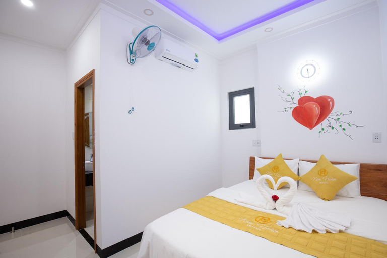 Bedroom 23