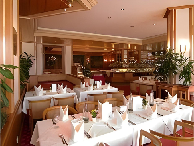 Food & Drinks 3, Kurpark-Hotel, Bad Dürkheim