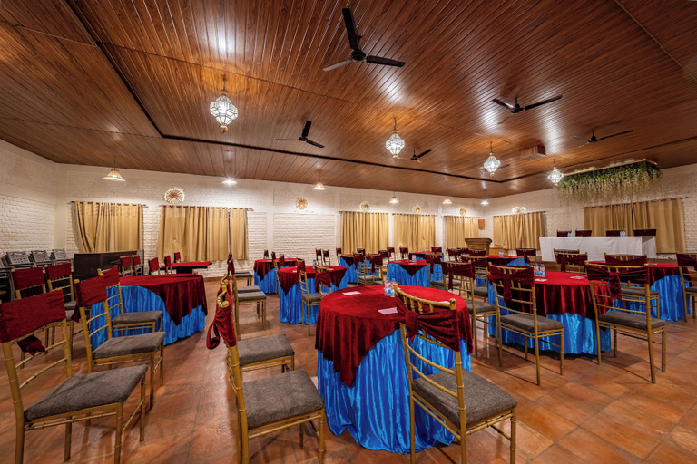 Food & Drinks 5, Foxoso Aamari Resort A Luxury Retreat, Nainital