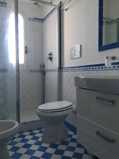 Bathroom, Villa Petit Ludovica, Salerno