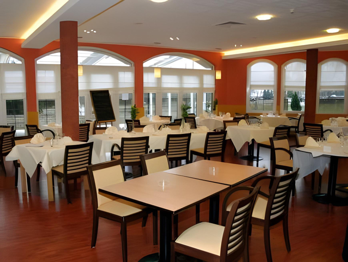 Food & Drinks 3, Threeland Hotel, Esch-sur-Alzette