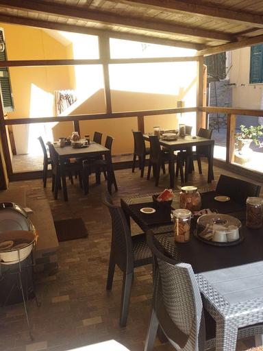 Food & Drinks 3, Guest House A Stone's Throw From The Port, Roma