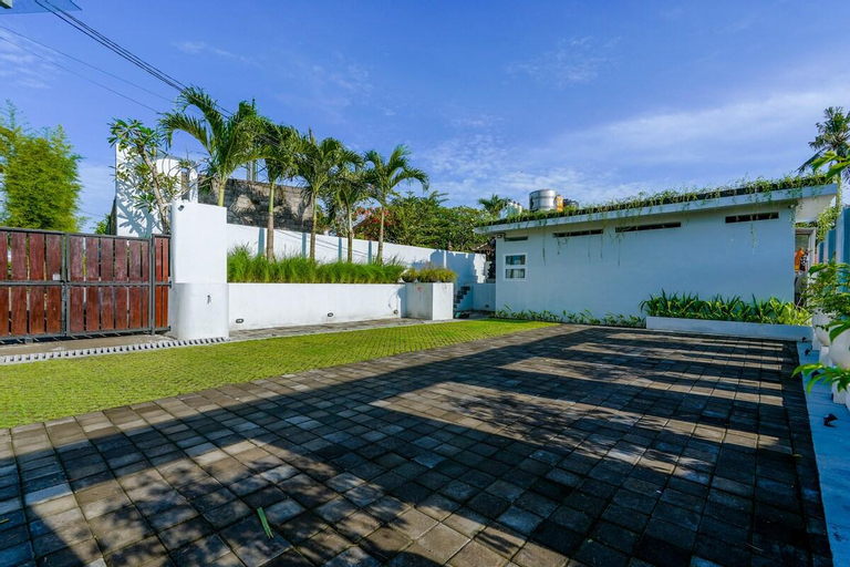 Villa Nyanyi Tabanan by Bali Grow Managament, Tabanan