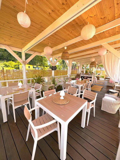 Food & Drinks 3, Villa Miod Malina, Kamień