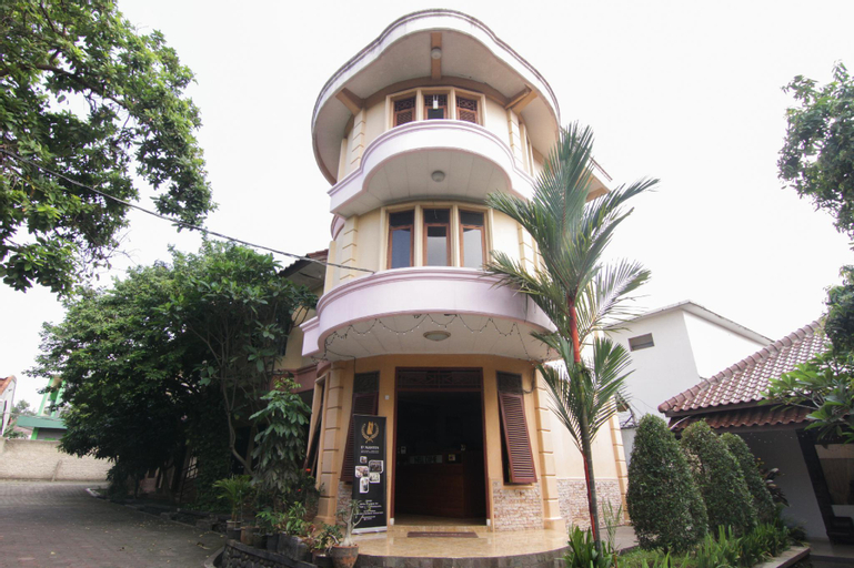 Grand Ciwareng Inn By Myhome Hospitality, Purwakarta