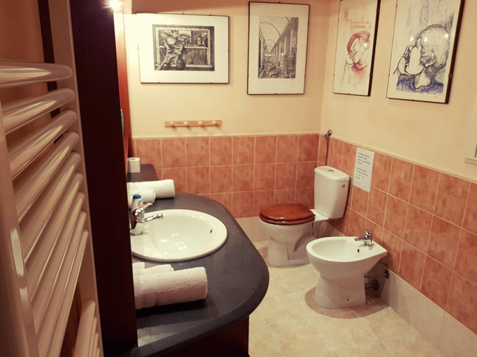 Others 2, B&B Welcome, Catania