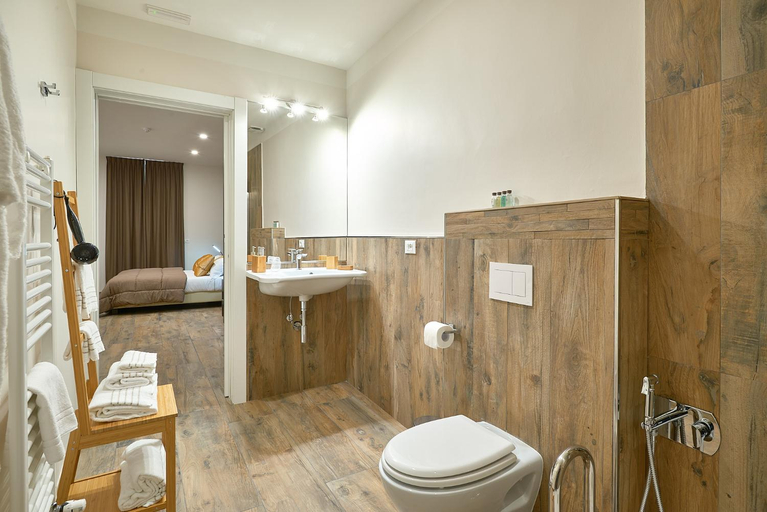 Bathroom 4