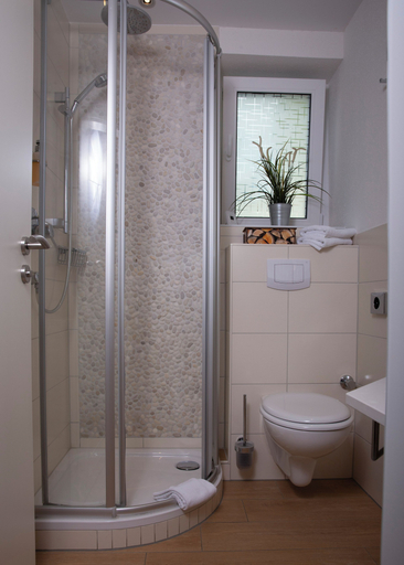 Bathroom 5, Hotel Waldberg, Städteregion Aachen