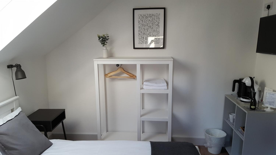 Others 4, Pasta Factory Guest Rooms