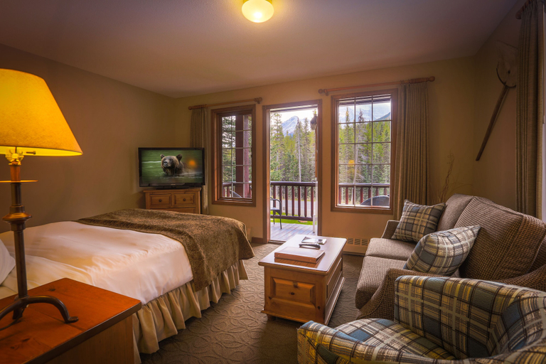 Bedroom 2, Paradise Lodge & Bungalows, Division No. 15