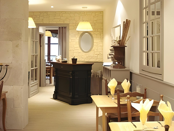 Others 5, Hotel Saint Albert, Dordogne