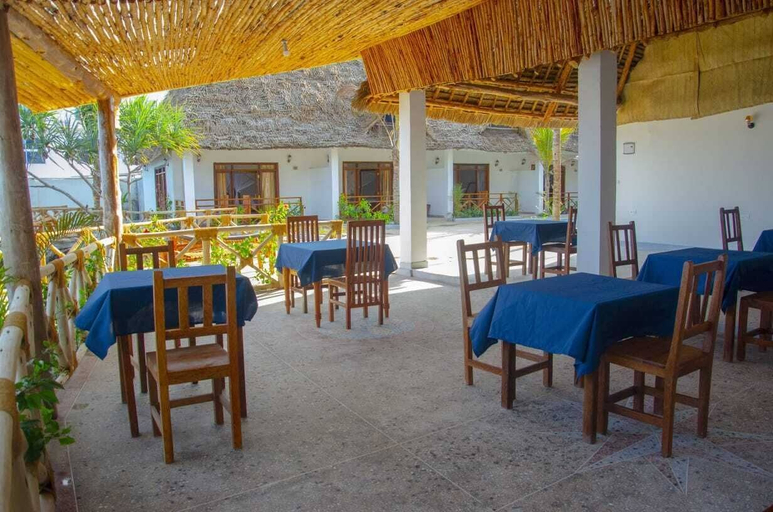 Food & Drinks 4, Zamu Beach Hotel, Kati