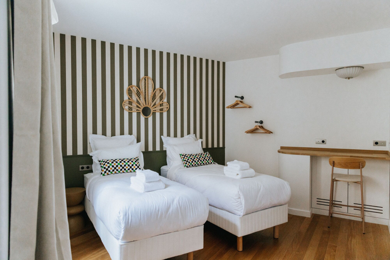 Bedroom 3, Maison Hubert, Gironde