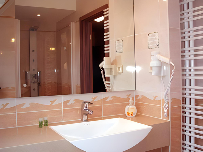 Bathroom 2, Aparthotel Am See, Ludwigslust-Parchim