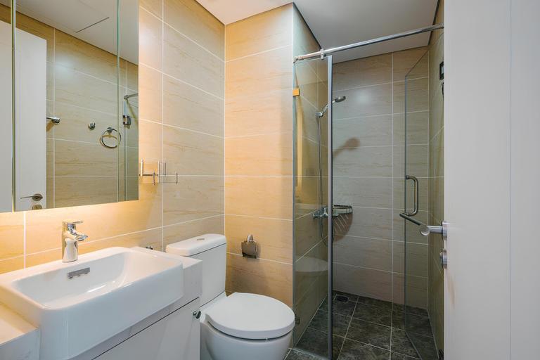 Bathroom, Saturn- Vinhomes Skylake Apartment, Từ Liêm