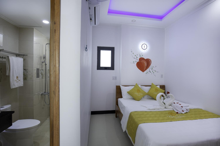 Bedroom 15