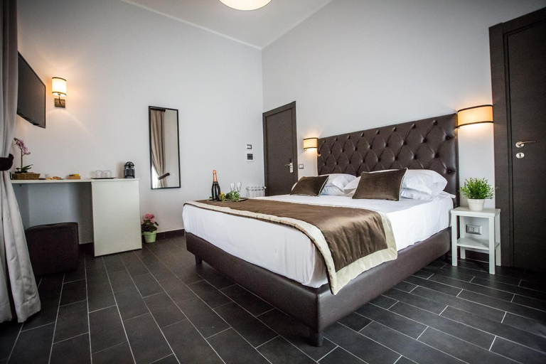 Bedroom 2, San Pietro Leisure and Luxury, Rome