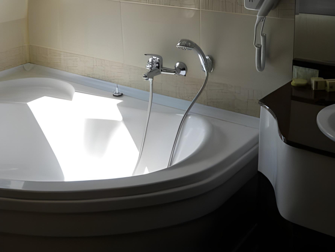 Bathroom 5, Hotel Valea cu Pesti, Capatanenii Pamanteni