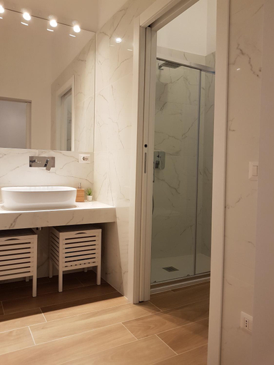 Others 4, Milano Navigli Apartment - Via Savona, Milano