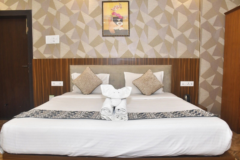 Bedroom 5, The Park Pride, Patna