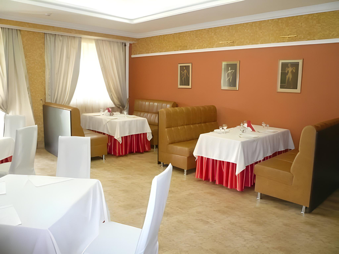 Food & Drinks 5, Gostiniy Dvor, Vinnyts'ka
