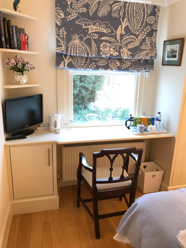 Others 2, Fulham B&B, London